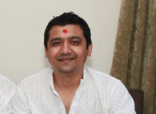 बिचौलिया साम्राज्य चलाएका दीपक भट्टलाई पक्राउपछि म्याद थपका लागि अदालत लगिंदै