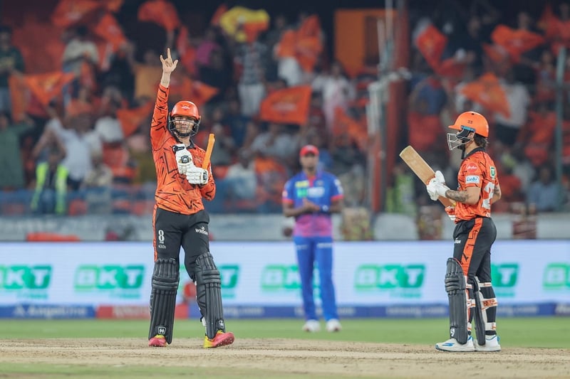 दिल्लीमाथि प्रभावशाली जित निकाल्दै हैदराबाद तेस्रो स्थानमा उक्लियो, अभिषेकको शानदार शतक