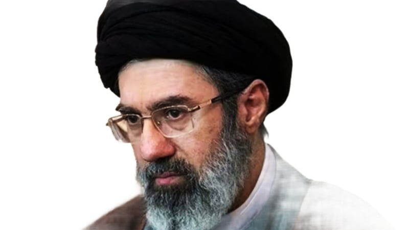 नयाँ इरानी नेता मोज्तबा खामेनीईले भने– होर्मुजको तेल नाकाबन्दी जारी रहन्छ