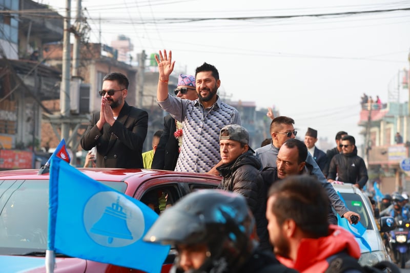 उपत्यकामा रास्वपाको ‘जनसम्पर्क तथा घण्टी अभिवादन कार्यक्रम’ (फोटोफिचर)