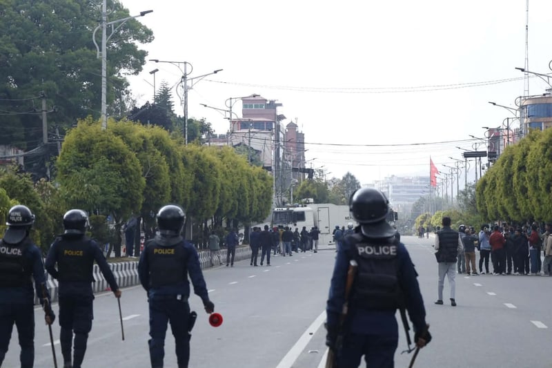 एमाले प्रदर्शनमा पक्राउ मध्ये १ फरार अभियुक्त, ६ जना छुटे