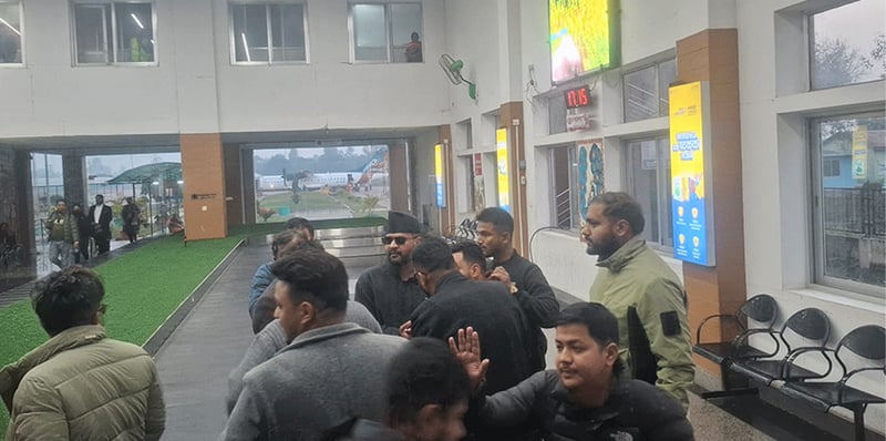 जनकपुर पुगेर बालेनले भने- आजलाई शान्त भएर बसिदिनुस्, भोलि कार्यक्रम स्थलमै भेटौंला