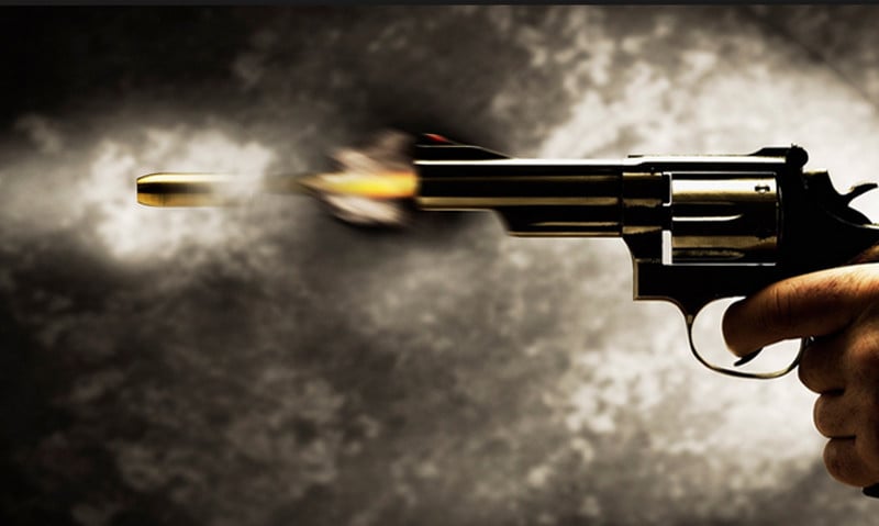 मकवानपुरमा प्रहरीमाथि आक्रमण, गोली चलाउँदा एकजना घाइते