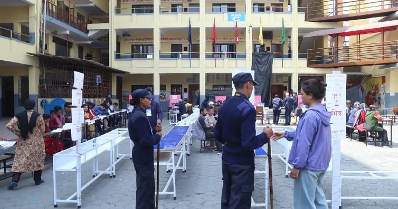 नवपुस्ताका मतदाता भन्छन्- ‘हाम्रो भविष्यसँग फेरि खेलबाड नहोस्’