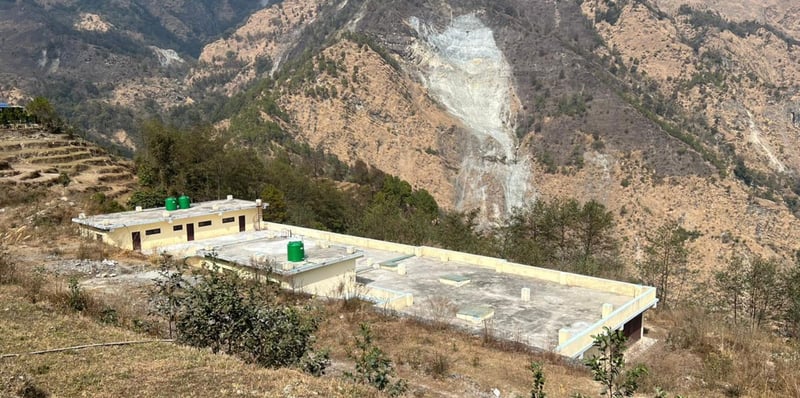 अस्पताल भवन बन्यो, सञ्चालनमा आएन