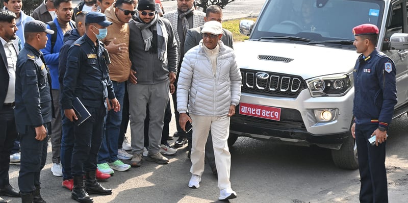 यस्तो छ रमेश लेखकले आयोगमा दिएको ६ पृष्ठको लिखित बयान