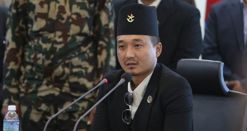 ओली–लेखक पक्राउपछिको घटनाक्रमबारे गृहमन्त्रीले लिए सुरक्षा ब्रिफिङ