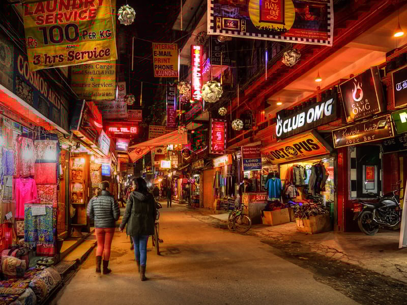 काठमाडौंको ठमेलमा युगान्डाका २० महिलाको अनैतिक काम, प्रहरीले के गरिदियो?