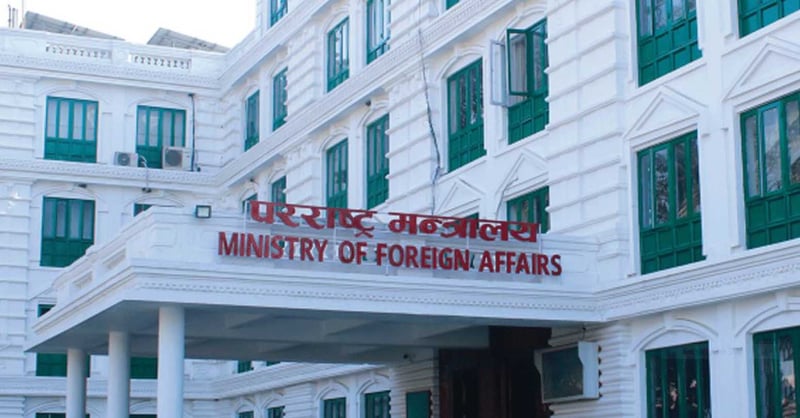 खाडीका १० वटै दूतावासबाट नियमित सेवा प्रवाह जारी, रोकिएको श्रम स्वीकृति खुलाउने विषयमा छलफल शुरु