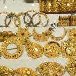 Gold Price Declines By Rs 13,400 Per Tola