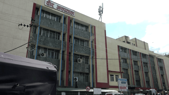 Two-day weekly holiday puts pressure on hospitals