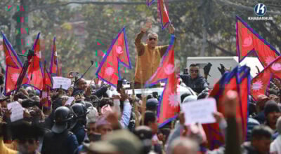 Supporters gather at airport gate to welcome former King Gyanendra