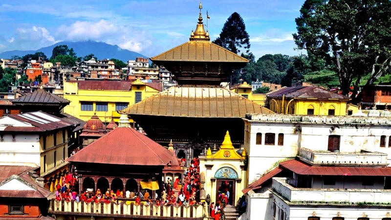 Devotees urged to avoid ornaments in time of paying homage to Pashupatinath temple