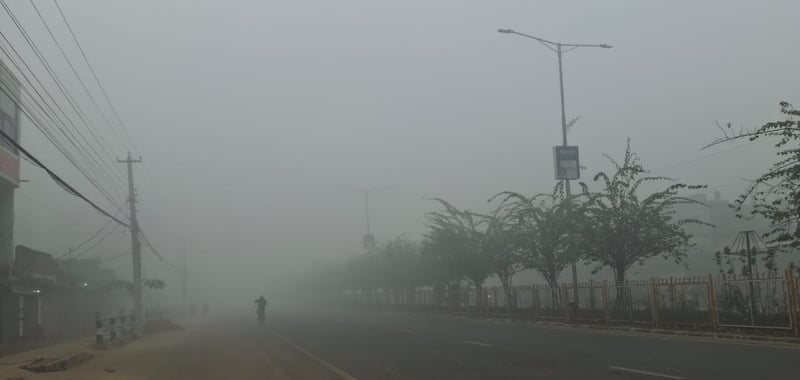 Dense fog, haze affects daily life in western Tarai