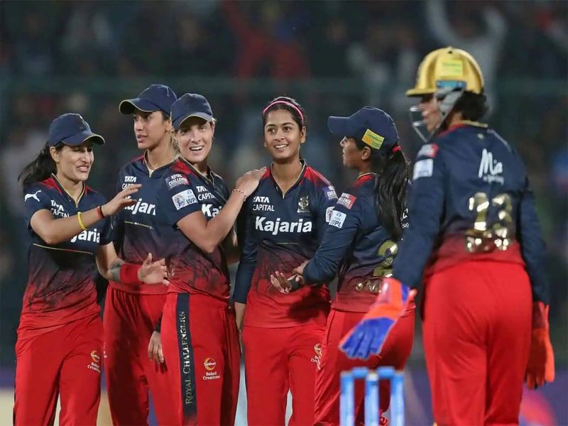 Smriti Mandhana praises RCB’s bowling unit after dominant win over DC