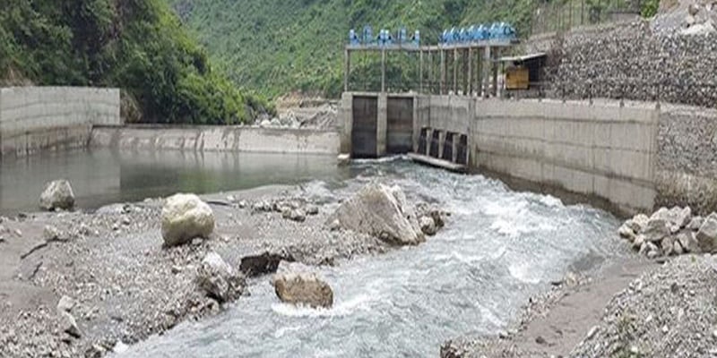 Construction of motorable bridges gains pace in Chhatisghat