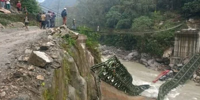 Bailey bridge over Arun River breaks down