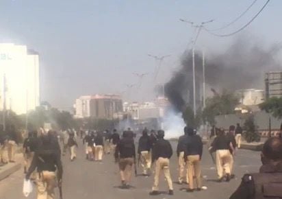 10 killed, scores injured as protests turn violent near US Consulate in Pakistan’s Karachi