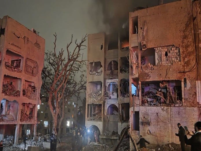 Over 100 injured in Arad, Dimona in Iranian strikes; Netanyahu vows to attack Tehran on all fronts