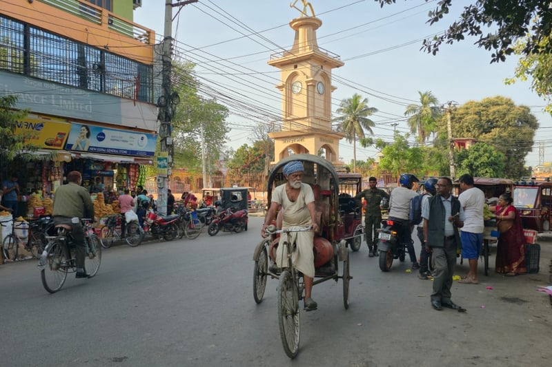 From everyday streets to fading memory, cycle rickshaws near their last ride