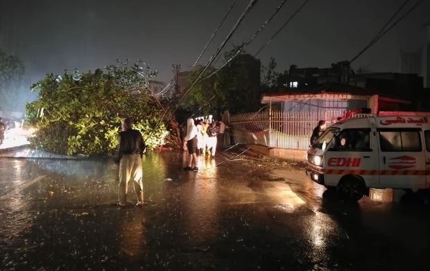 17 killed, 30 injured in rain-related incidents in Pakistan’s Karachi