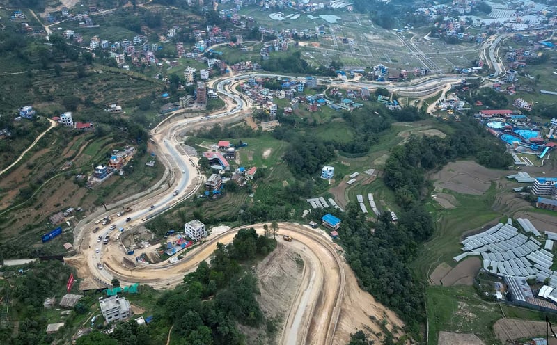 सूर्यविनायकदेखि धुलिखेलसम्मको सडक छ लेनमा विस्तार हुँदै