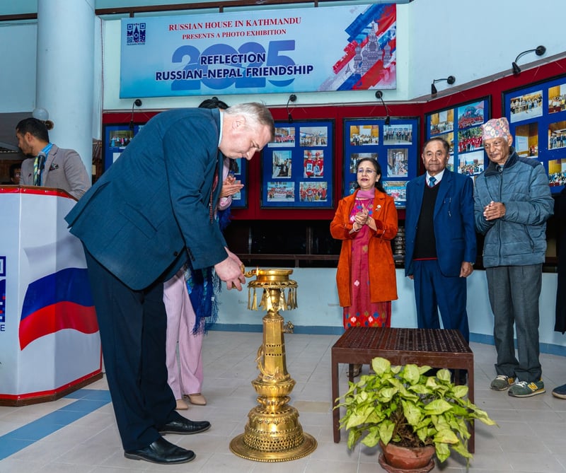 रुसियन हाउसमा ‘रिफ्लेक्सन-२०२५’ फोटो प्रदर्शनी तथा नववर्ष समारोह सम्पन्न