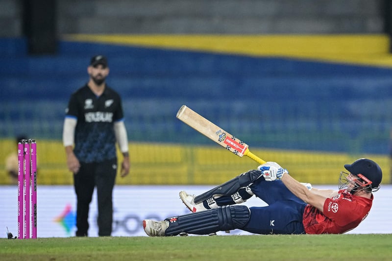 इङ्ग्ल्यान्डले जित्दा सेमिफाइनल पुग्ने पाकिस्तानको आशा कायमै