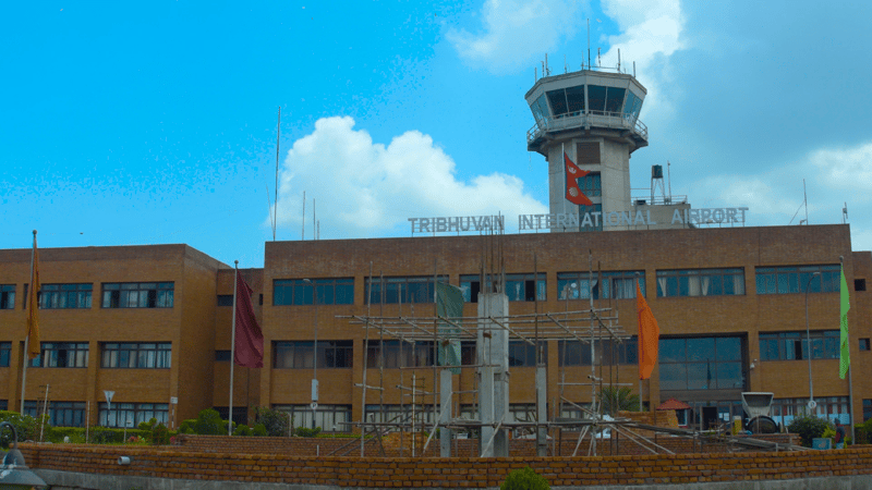 मध्यपूर्वका उडान स्थगित हुँदा यात्रु अलपत्र, विमानस्थल आउनुअघि सम्पर्क गर्न आग्रह