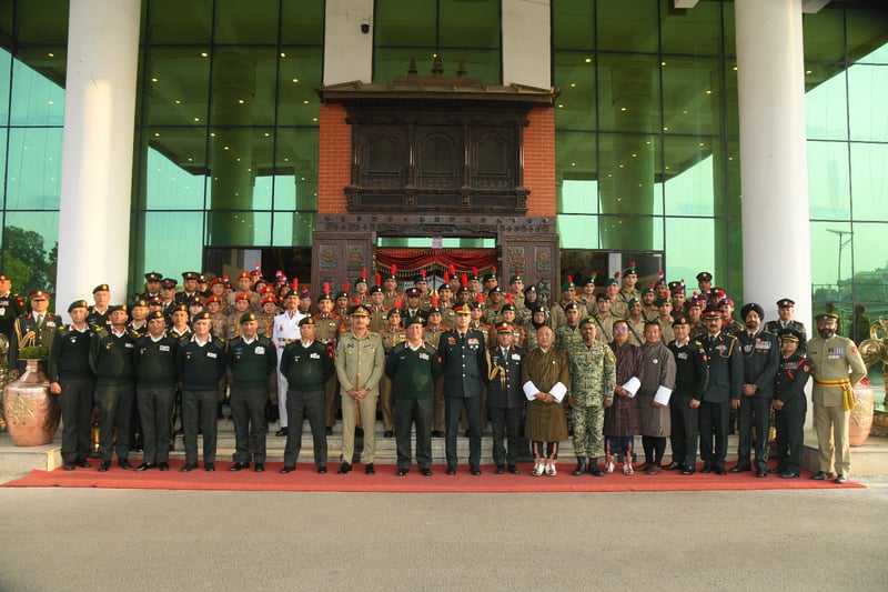 प्रधान सेनापतिसँग युवा आदान प्रदान कार्यक्रममा सहभागी प्रतिनिधिमण्डलको शिष्टाचार भेट