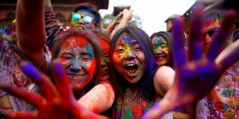 आज हिमाली तथा पहाडी जिल्लामा होलीको उल्लास, सार्वजनिक बिदा