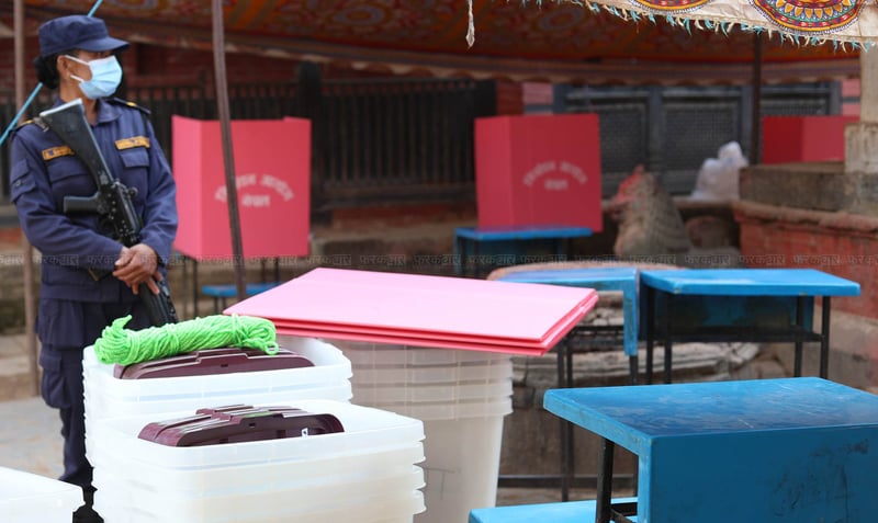 सतिसाल काले कुकुर र मतदान