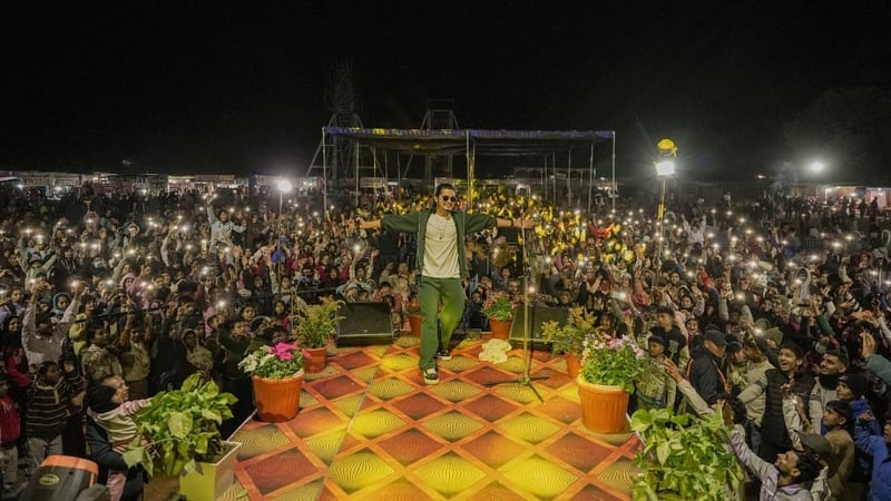 झलिको गीतमा युवादेखि वृद्धसम्म नाचे