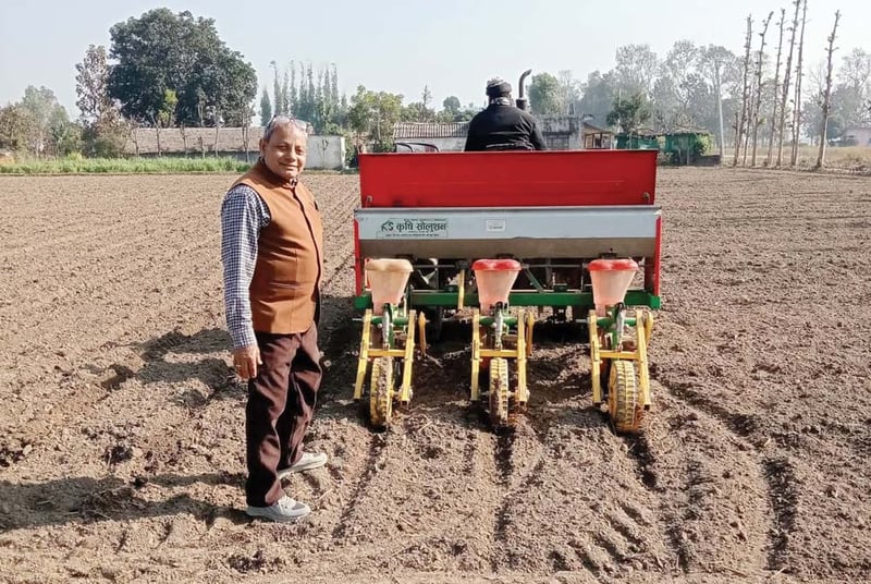 हिउँदे मकै छर्न ‘सिट ड्रिल’ प्रयोग