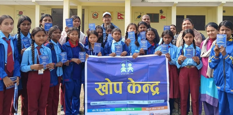 किशोरीलाई क्यान्सरविरुद्धको खोप लगाउन सुरु