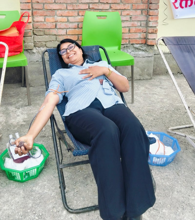 रगत अभाव भएपछि स्थापना दिवसमा रक्तदान