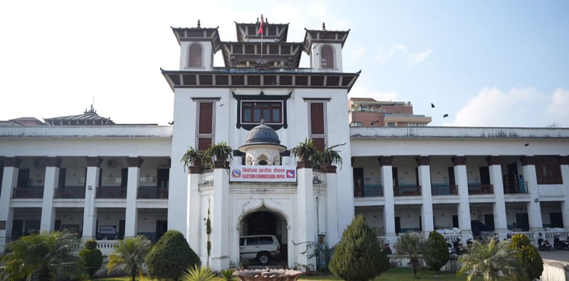 स्वास्थ्य संस्थामा स्वास्थ्यकर्मी तयारी अवस्थामा राख्न निर्वाचन आयोगको निर्देशन