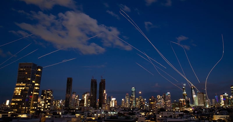 अन्तर्राष्ट्रिय विमान सेवाद्वारा मध्यपूर्वका उडान स्थगित