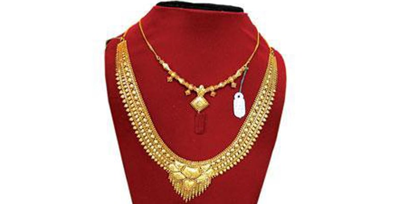 सुनकोे मूल्य बढ्यो, चाँदीको स्थिर