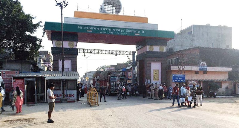 सीमानाकाबाट ग्यास सिलिन्डर नियन्त्रणमा