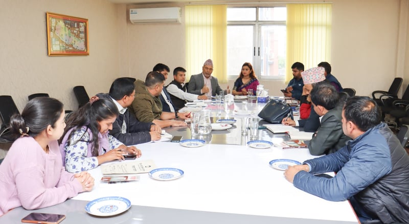 संहितालाई पठनीय बनाउन लेखकहरुसँग परामर्श