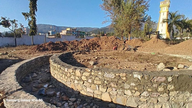 बन्दै वीरेन्द्रनगरको ‘ग्रेटर घण्टाघर’