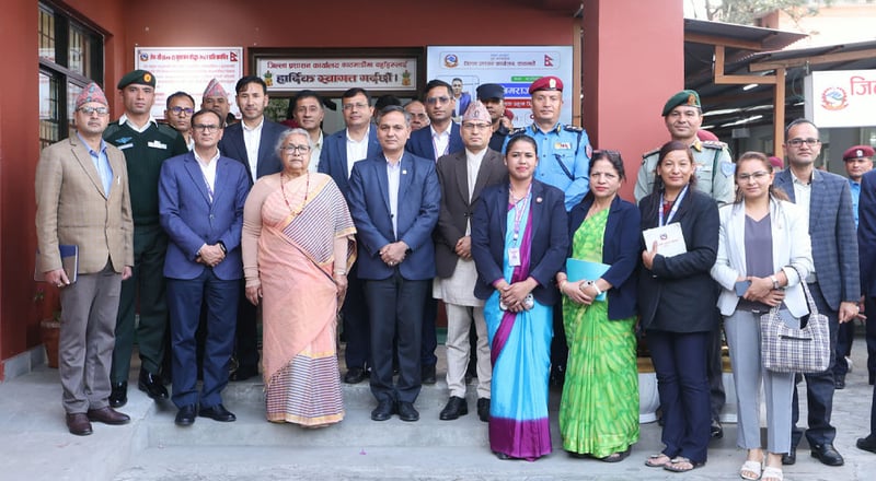 प्रधानमन्त्री कार्कीद्वारा जिल्ला प्रशासन कार्यालयको सेवा प्रवाह निरीक्षण