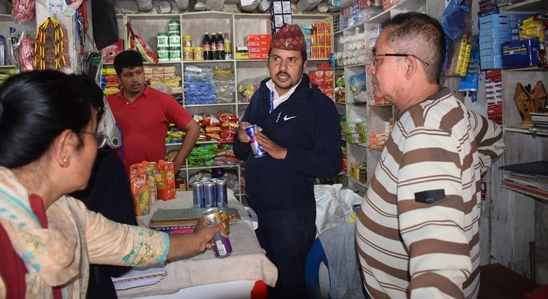 बन्दीपुरमा बजार अनुगमनः ग्यास वितरण सुधार्न निर्देशन