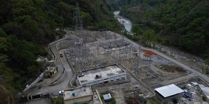 डाँडाखेत–राहुघाट प्रसारण लाइन : तीन करोडभन्दा बढी मुआब्जा वितरण, तारमुनिका जग्गाधनीलाई पनि क्षतिपूर्ति