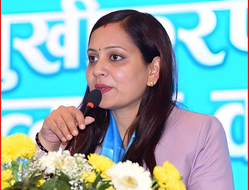 स्वास्थ्यमन्त्री मेहतासँग स्वास्थ्य बिमाबारे छलफल