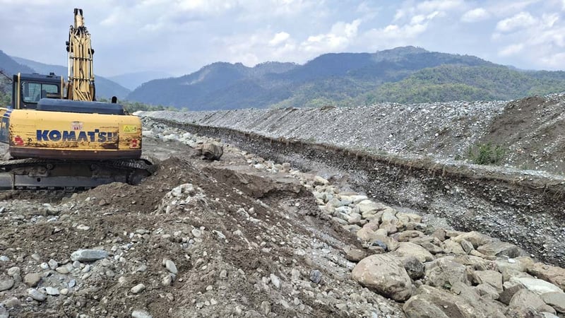 कोशी कटानबाट बस्ती जोगाउन स्थायी तटबन्ध