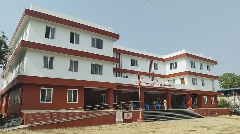 जिप्रका नवलपरासीको सेवा नयाँ भवनबाट