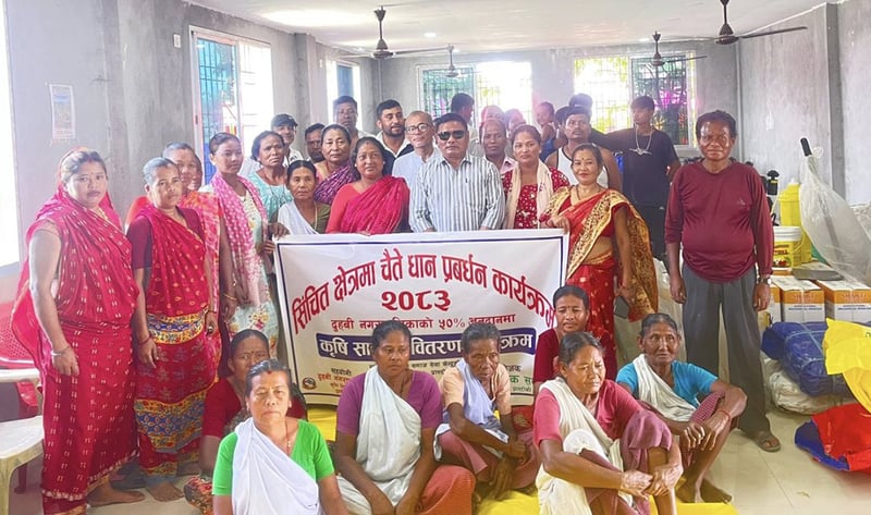 दुहबीमा चैते धान प्रवर्धन कार्यक्रम, कृषकलाई अनुदानमा कृषि सामग्री