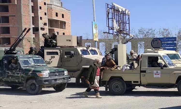 यमनमा साउदी सेनाकाे आक्रमणमा परी ८० जना सैनिककाे मृत्यु, १५२ घाइते